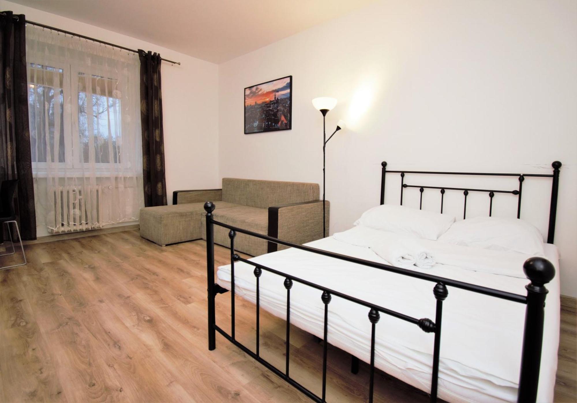 Roomspoznan Pl - Ogrodowa 9 - 24H Self Check-In Ngoại thất bức ảnh