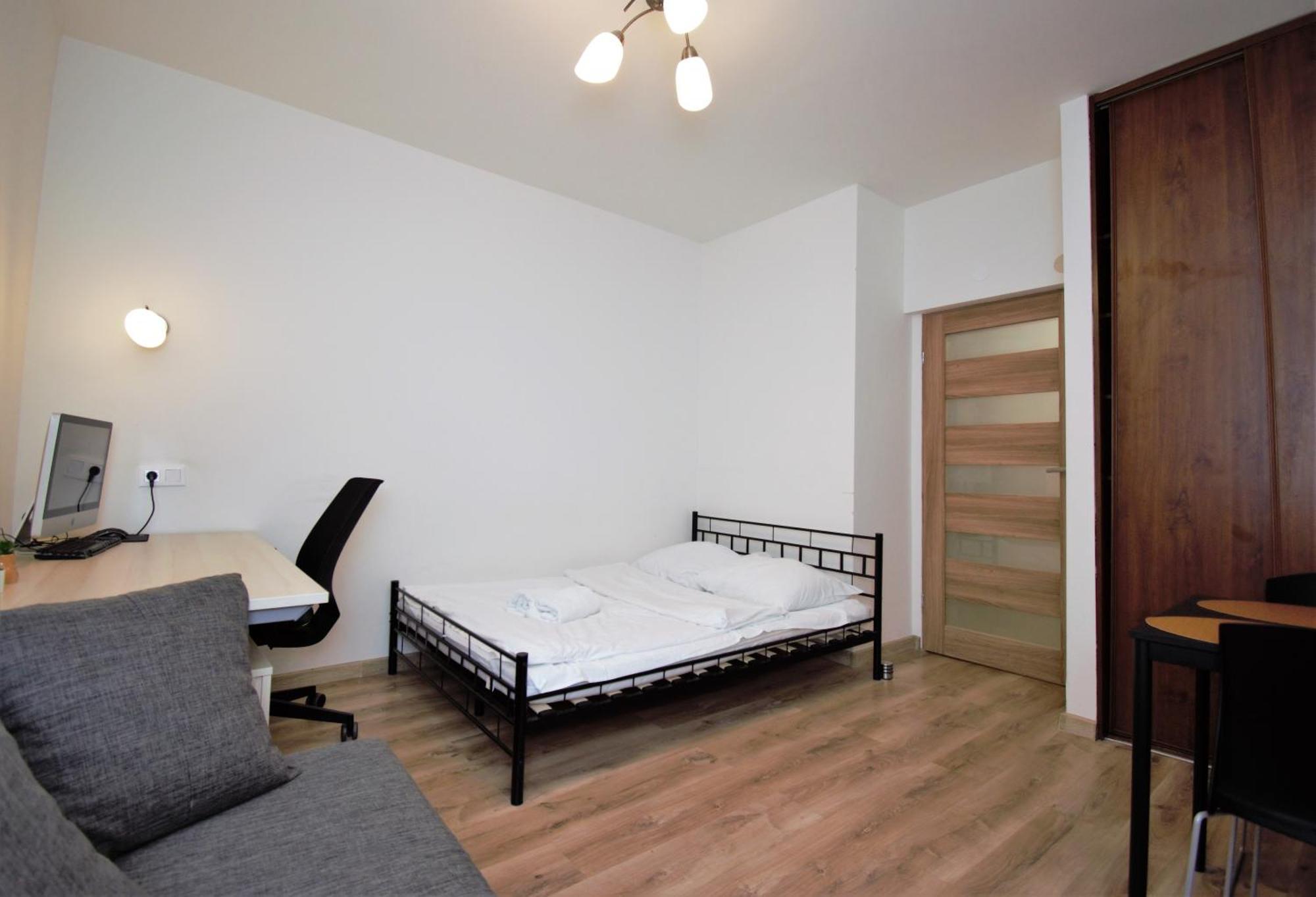 Roomspoznan Pl - Ogrodowa 9 - 24H Self Check-In Ngoại thất bức ảnh
