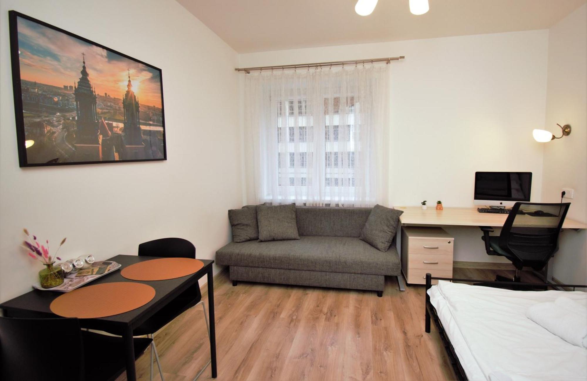 Roomspoznan Pl - Ogrodowa 9 - 24H Self Check-In Ngoại thất bức ảnh